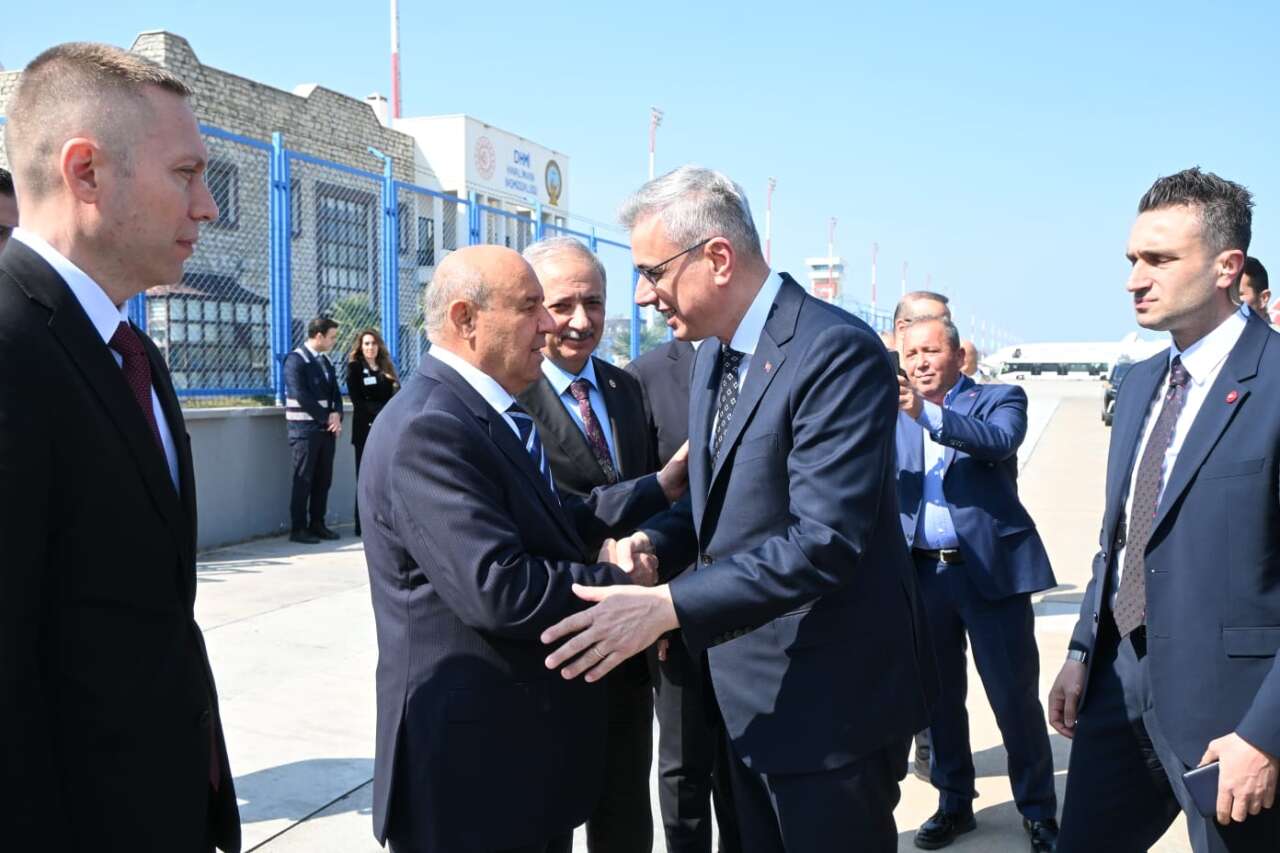 Kemal Memişoğlu Muğla’da Çiçeklerle Karşılandı 5